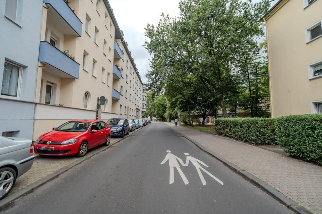 Wohnung Naehe Stadtzentrum Mit Wohnzimmer Und Kueche Кобленц Экстерьер фото